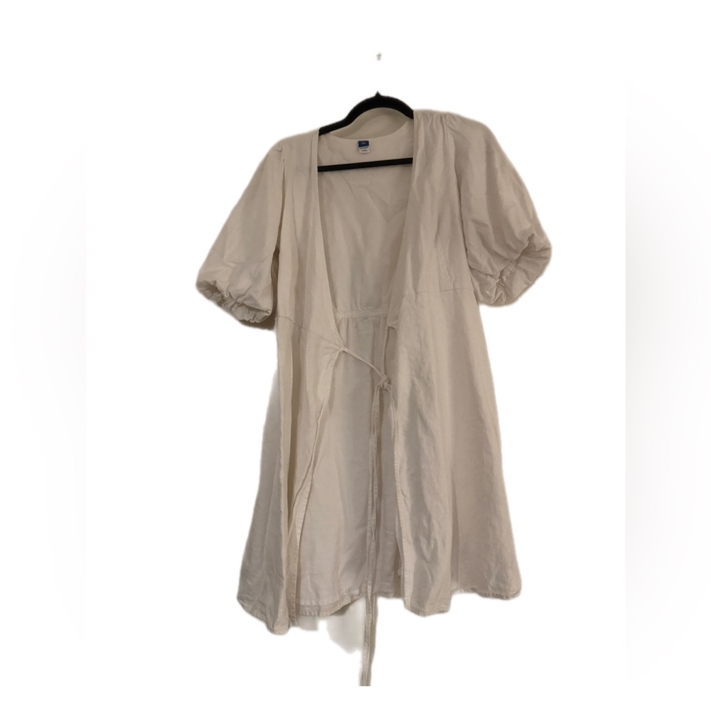 Old Navy White Puff Sleeve Dress
